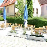 Traube ゲストハウス Dettingen an der Erms