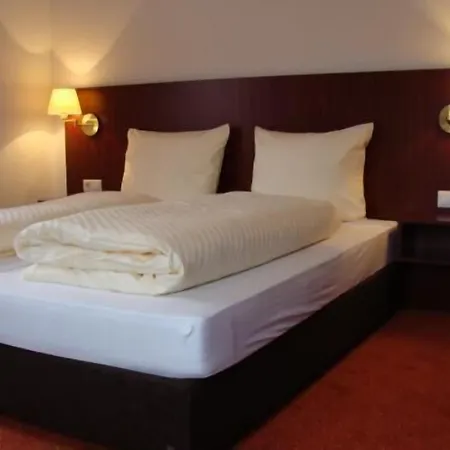 Traube Dettingen an der Erms