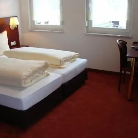 Traube 3* Dettingen an der Erms